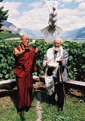 Dalai Lama et L'Abbé Pierre Saillon 1999