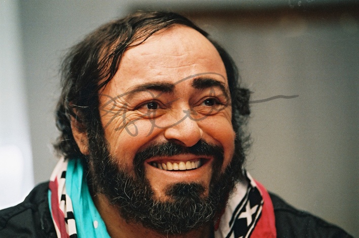 Luciano Pavarotti Genève .jpg