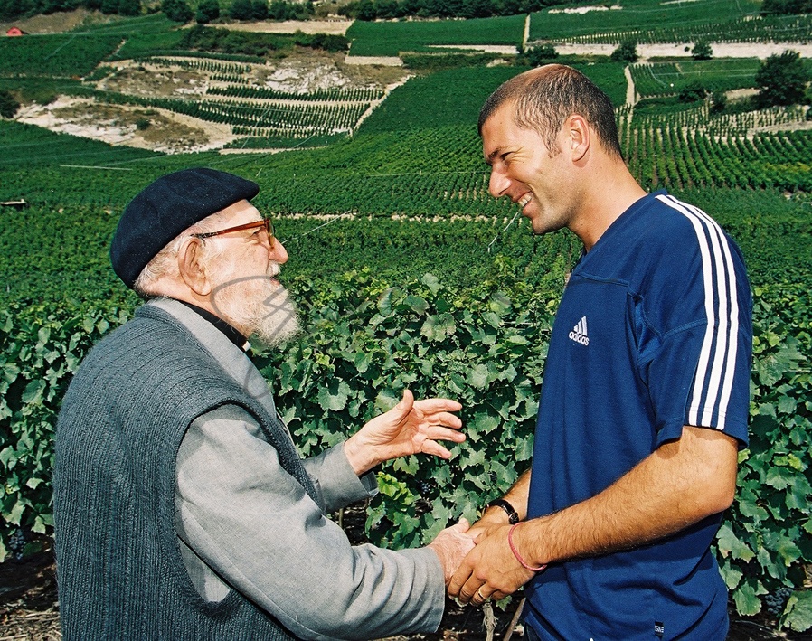 Abbe Pierre & Zidane Saillon 2000