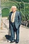 ustinov (121)