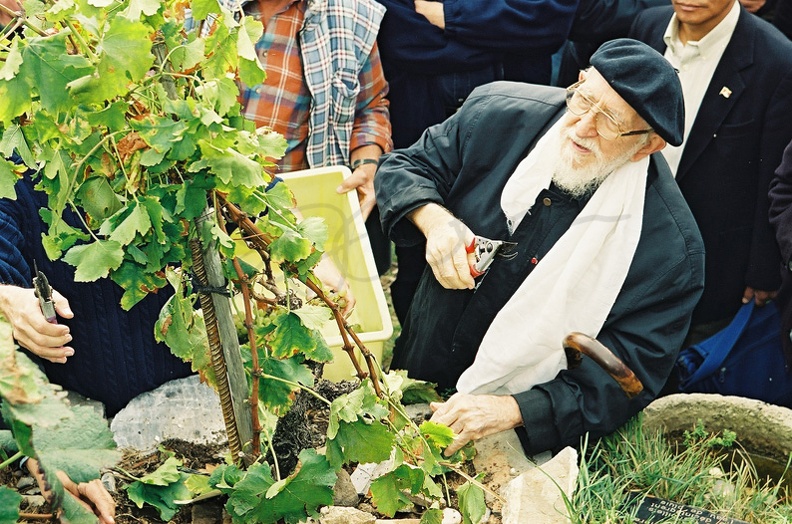 Abbé Pierre & Henri Dés (149).jpg