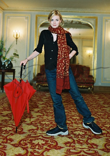 ISABELLE CARRE.jpg